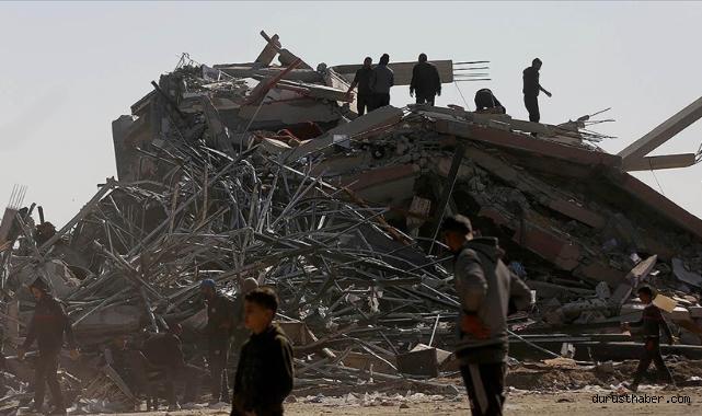 İsrail'in Gazze'ye saldırılarında ölen Filistinlilerin sayısı 25 bini geçti