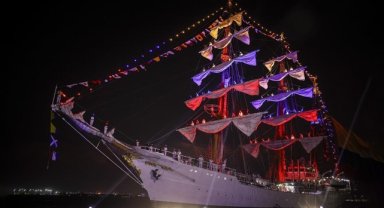 Kolombiya'nın marka elçisi "ARC Gloria" gemisi ikinci dünya seferine çıkacak