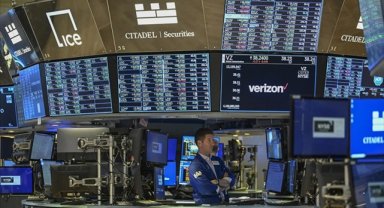 Küresel piyasalar yeni yıla karışık seyirle başladı