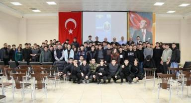 Rektör Altun lise öğrencileriyle bir araya geldi