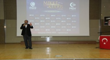 Şarkışla'da Mekke'nin fethinin 1393. yıl dönümü kutlandı