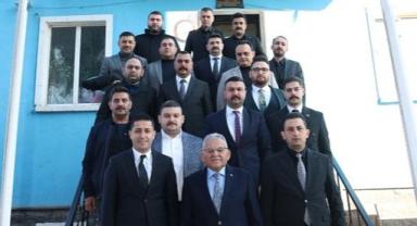 Ülkü Ocakları İl Başkanı'na o isimden sürpriz hayırlı olsun ziyareti!