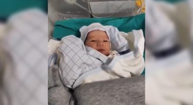 Yeni yılın ilk bebekleri dünyaya geldi