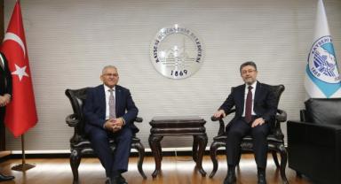 Bakan İbrahim Yumaklı’dan Büyükşehir Belediyesi’ne ziyaret