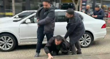 Bakan Yerlikaya açıkladı: 42 göçmen kaçakçısı yakalandı