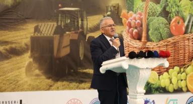 Başkan Büyükkılıç, Tarım Fuarı’nda Nohut Desteğini 300 Tona Çıkardı