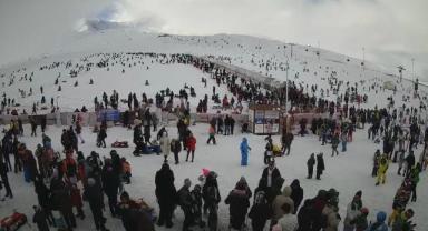 Erciyes Kayak Merkezi'nde günlük kayak maliyeti ne kadar?