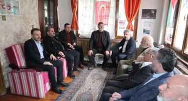 AK Parti İl Başkanı Fatih Üzüm ve Büyükşehir Belediye Başkanı Büyükkılıç’tan STK ve Vakıf Ziyaretleri