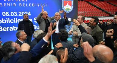 Başkan Büyükkılıç, Şoför Esnafıyla Kucaklaştı