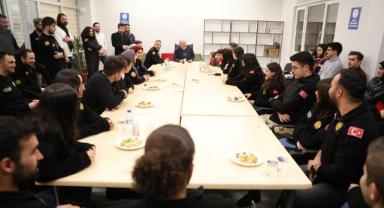 Börü Arama Kurtarma ekibiyle bir araya geldi