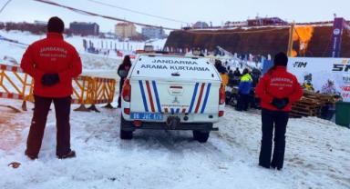 Dünya Kar Motosikleti Şampiyonası ve Erciyes Kış Festivali emniyet tedbirleri ile sorunsuz şekilde sonlandı
