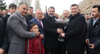 İl Başkanı Fatih Üzüm, Akkışla’da Konuştu: “Rekor oy bekliyorum, rekor oy”