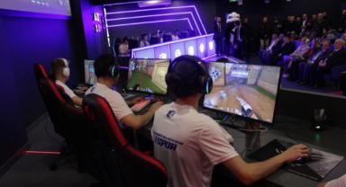 Talas Belediyesi E-Spor Arenası ve Inovasyon Merkezi açıldı