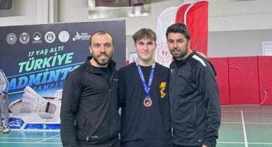 Badmintoncu Hasan Can Türkiye üçüncüsü oldu