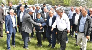 Başkan Büyükkılıç, Horsana Çayırı'nda Yağmur ve Şükür Duasına Katıldı