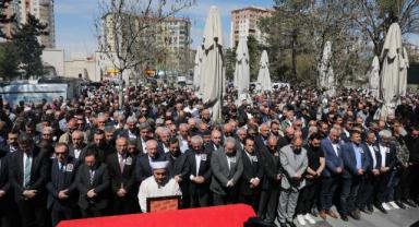 CHP İl Başkanı Feyzullah Keskin’in oğlu Hüseyin Keskin için cenaze töreni düzenlendi