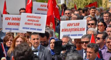 Mali müşavirler 81 ilde eş zamanlı olarak taleplerini dile getirdi