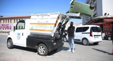 Melikgazi'de Çevre Dostu Döneme Geçiş: Elektrikli Çöp Kamyonu Hizmette!