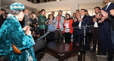 Vali Gökmen Çiçek Turizm Haftası’nı, ERÜ Turizm Fakültesi Öğrencileriyle Kutladı