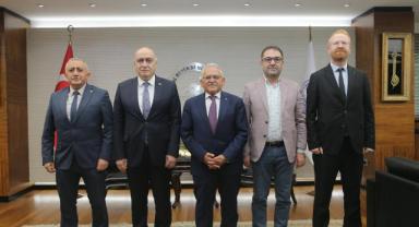 Başkan Büyükkılıç, Baro Başkanı Köse ve Yönetimini Ağırladı