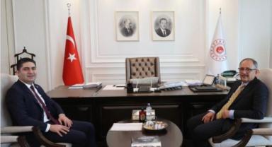 Vekil Özdemir ve Bakan Özhaseki Pınarbaşı seçimlerini masaya yatırdı