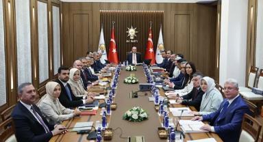 AK Parti'de 7 il başkanı değişti