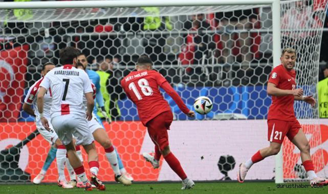 Bizim Çocuklar, Avrupa Şampiyonası'na galibiyetle başladı