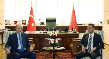 Cumhurbaşkanı Erdoğan, CHP Genel Başkanı Özel'i CHP Genel Merkezi'nde ziyaret etti