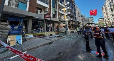 İzmir'de lokantada yaşanan patlamada ölü sayısı 5'e, yaralı sayısı 57'ye yükseldi