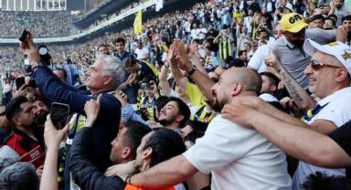 Jose Mourinho taraftarla buluştu: Fotoğraf çektirdi