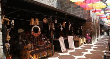 Kayseri'de Sanatçılar Sokağı ziyaretçilerini bekliyor