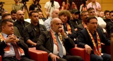 Kayserispor’da Başkan Ali Çamlı güven tazeledi