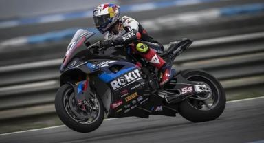 Toprak Razgatlıoğlu, Superbike Emilia-Romagna ayağının ikinci yarışını da galip bitirdi