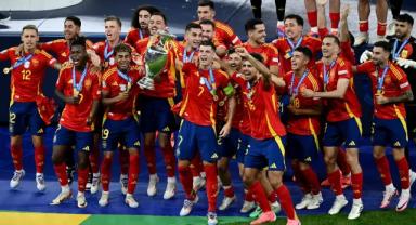 İngiltere'yi yenen İspanya EURO 2024'te şampiyon oldu