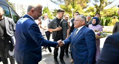 Bakan Bolat'tan Kayseri Büyükşehir Belediye Başkanı Büyükkılıç'a ziyaret
