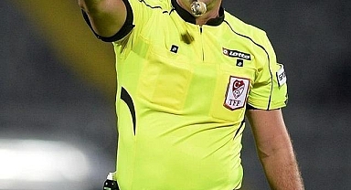 Süper Lig'de yeni sezonun ilk hafta maçlarını yönetecek hakemler açıklandı