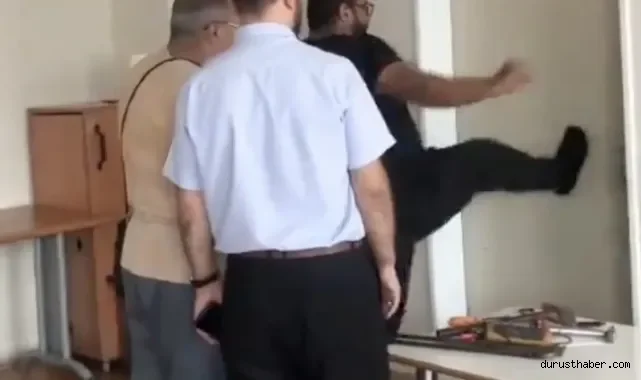 Bursa'da yardımcısının kapısını kırdıran okul müdürü açığa alındı