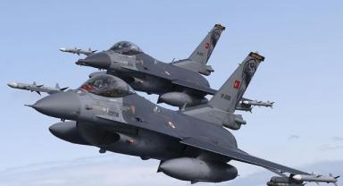 Irak'ın kuzeyinde düzenlenen hava harekatında 21 hedef imha edildi