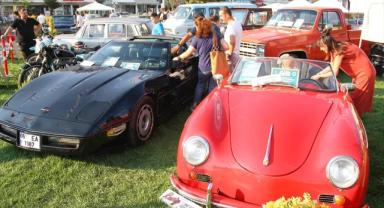 Kayseri'de klasik otomobil buluşması gerçekleştirildi