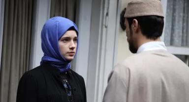 Kızıl Goncalar'ın Zeynep'i açıldı, pozlarına yorum yağdı! 