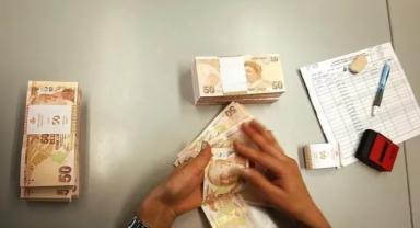 Deprem bölgesinde yapılandırma başvuru ve ödemeler uzatıldı