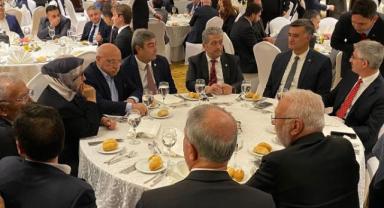 Kayseri Toplantısında davetiye krizi