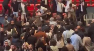 Sakin başlayan baro kongresinde tekme tokat kavga