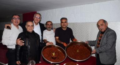 Elazığlılar, Çiğköfte sofrasında hasret giderdi