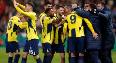 Fenerbahçe, Slavia Prag'ı deplasmanda devirdi