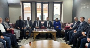 MHP Kocasinan İlçe Yönetimi, Kamu-Sen İl Temsilcisi Ramazan Sıdar'ı Ziyaret Etti