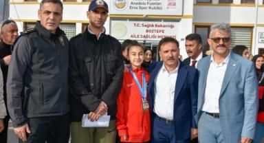 Vali Çiçek ve İl Emniyet Müdürü Aydın, Taekwondo sporcularını tebrik etti