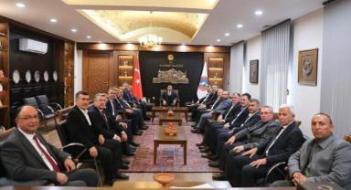 AK Parti Kayseri Teşkilatı Vali Çiçek’i Ziyaret Etti