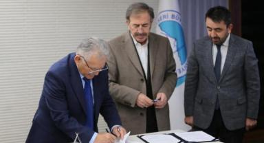 Başkan Büyükkılıç ve Hayırsever Birdal, Cami İçin Protokol İmzaladı