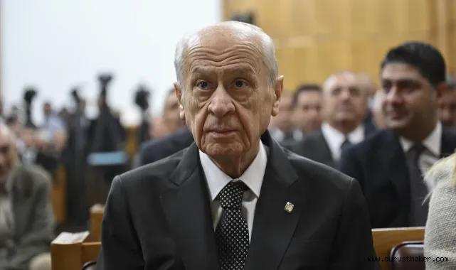 Devlet Bahçeli'nin grup toplantısında dikkat çeken yüzük ve rozeti